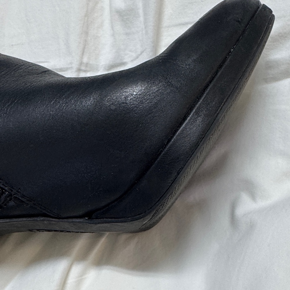 Levity Black Heeled Knee-High Boots - Picture 4 of 10